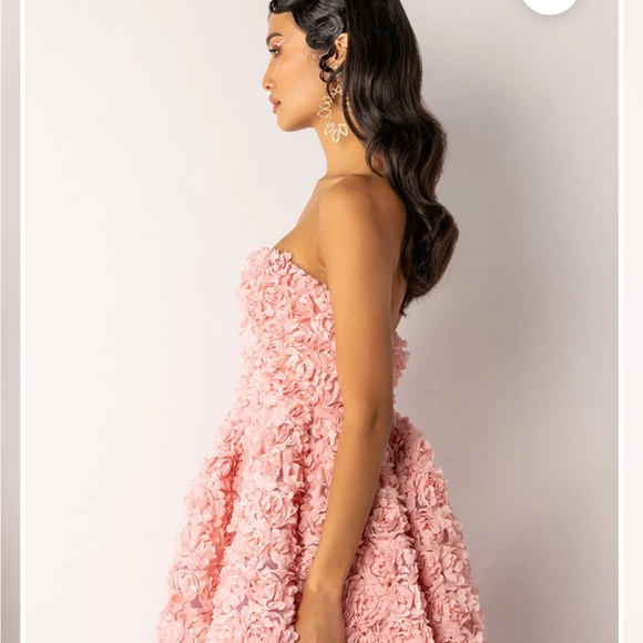 AKIRA Elegant Pink Floral Dress-NWT - Picture 4 of 16